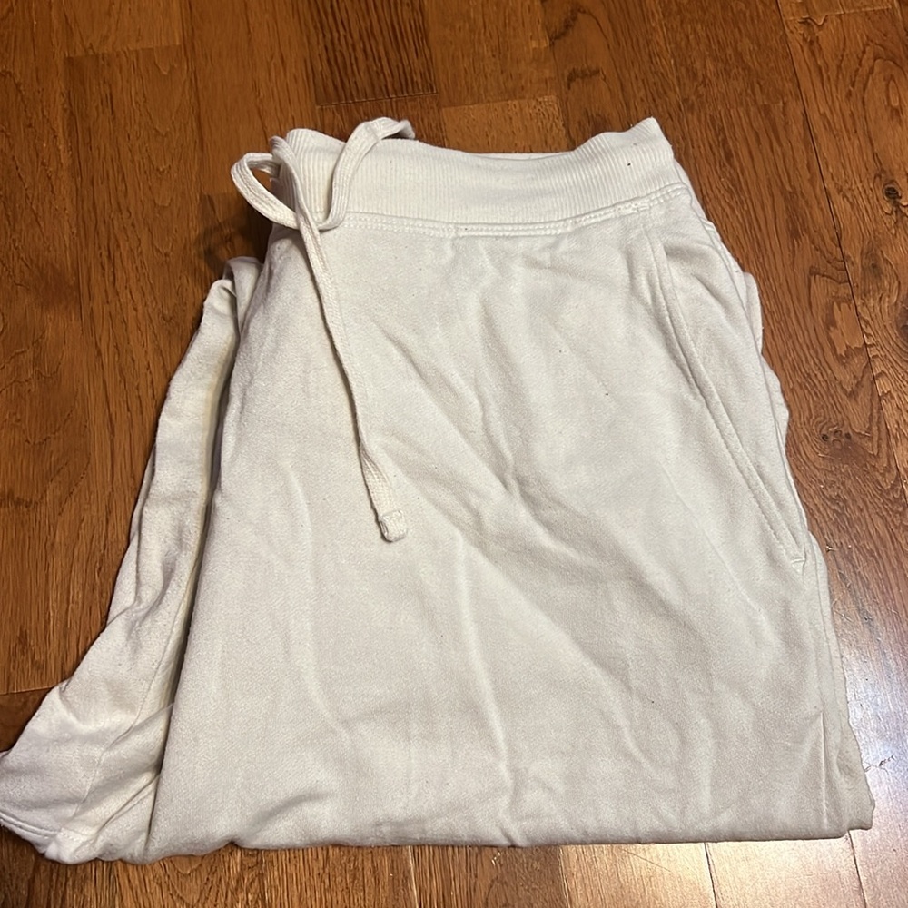 Nike Yoga Luxe A.I.R. Women's 7/8 High-Rise Fleece Joggers size LARGE - Picture 7 of 7